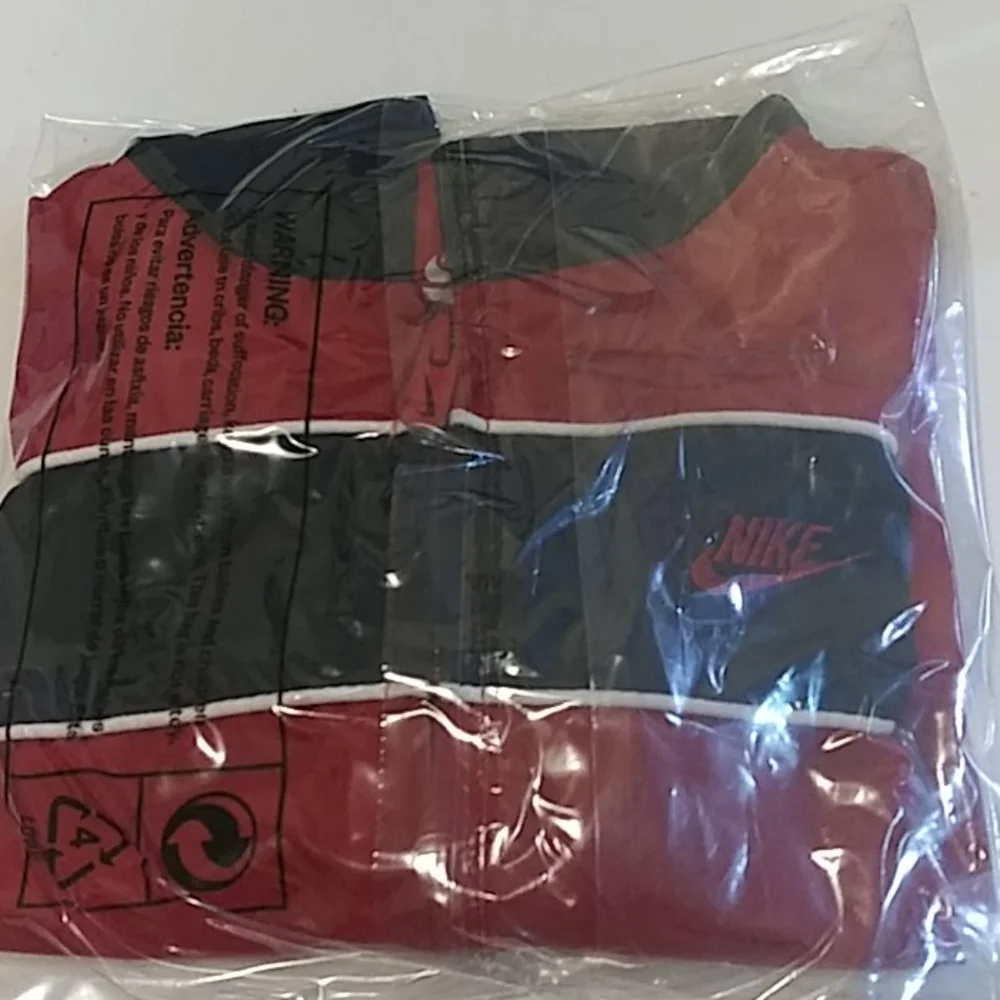 Nike Baby Boy Windbreaker Jacket Size 12 Months